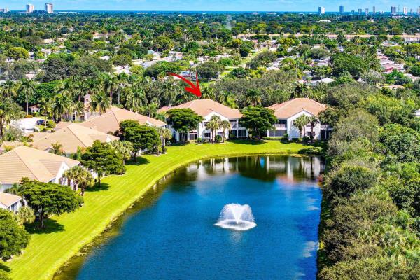 Palm Bay Club North, 110 Palm Bay Ln #B, Palm Beach Gardens, Florida 33418, image 1