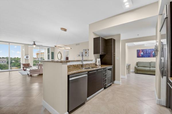 CityPlace South Tower, 550 Okeechobee Blvd 423, West Palm Beach, Florida 33401, image 1