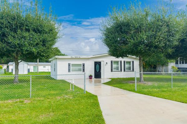 Palm Gardens, 332 Ashley St, Fort Pierce, Florida 34982, image 1