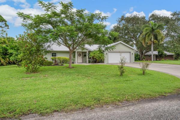 Indian River Estates, 606 Gregory St, Fort Pierce, Florida 34982, image 1