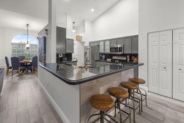 Meadowland Cove Of Wellington, 1380 Hideaway Bnd, Wellington, Florida 33414, image 2