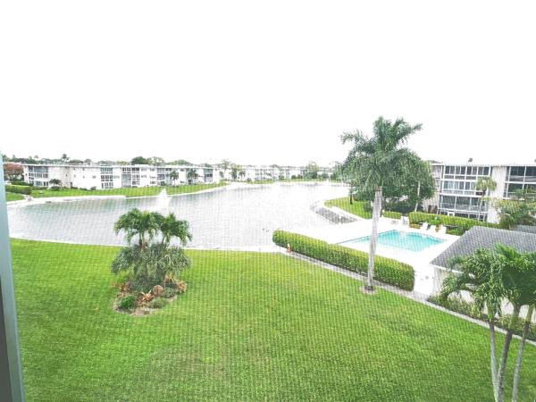 2728 Garden Dr N 415, Lake Worth, Florida 33461, image 1