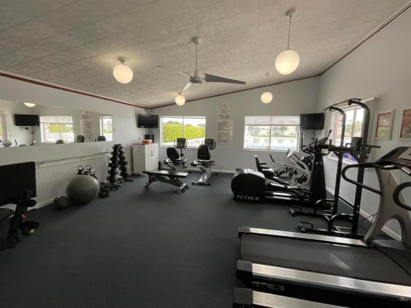 2728 Garden Dr N 415, Lake Worth, Florida 33461, image 1