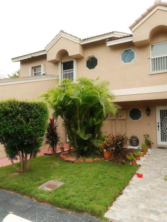 Springtree West Cove, 3679 NW 91st Ln, Sunrise, Florida 33351, image 1