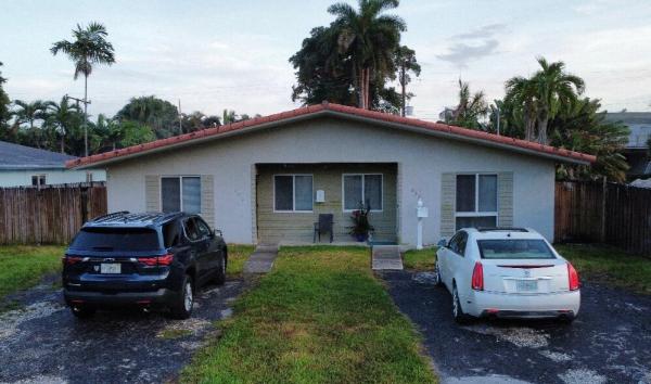 Island View, 830 SW 14th St, Fort Lauderdale, Florida 33315, image 1
