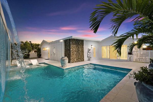 Elwa Place, 246 Elwa Pl, West Palm Beach, Florida 33405, image 1