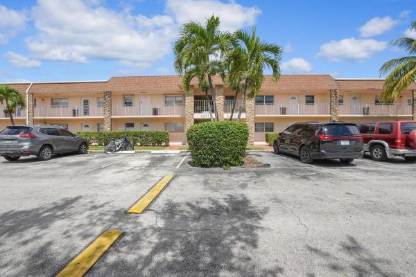 9851 Sandalfoot Blvd 207, Boca Raton, Florida 33428, image 1