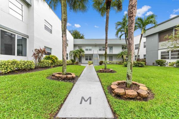 588 Normandy M, Delray Beach, Florida 33484, image 1
