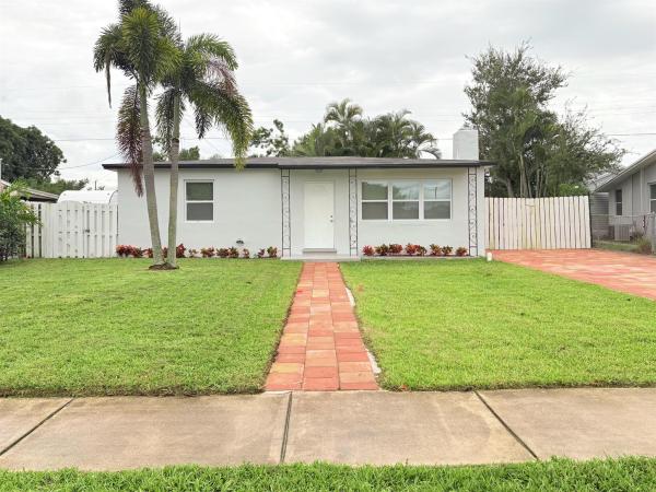 Golfview Heights, 512 Aspen Rd, West Palm Beach, Florida 33409, image 1