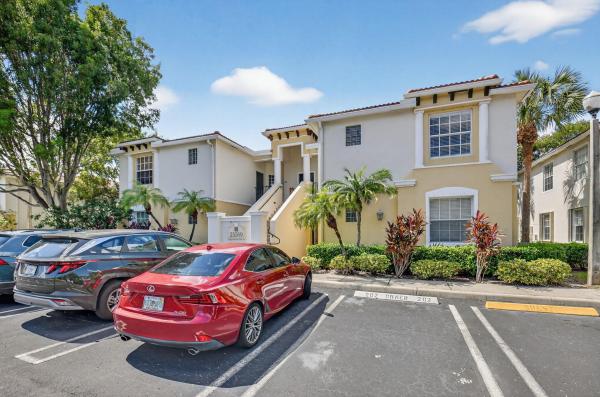 23269 Carolwood Ln #201, Boca Raton, Florida 33428, image 1