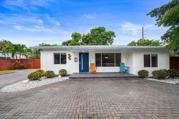 South Middle River, 1137 NE 1st Ave, Fort Lauderdale, Florida 33304, image 1
