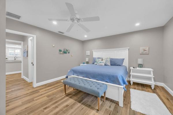 24 SE Turtle Creek Dr #F, Tequesta, Florida 33469, image 1