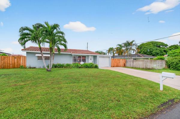 Boca Woods, 2775 NE 5th Ave, Boca Raton, Florida 33431, image 1