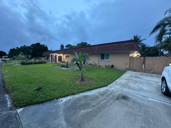Bryn Mawr, 1616 Crandon Ave, Mangonia Park, Florida 33407, image 1