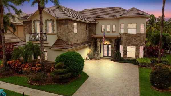 Versailles At Wellington, 10437 Trianon Pl, Wellington, Florida 33449, image 1