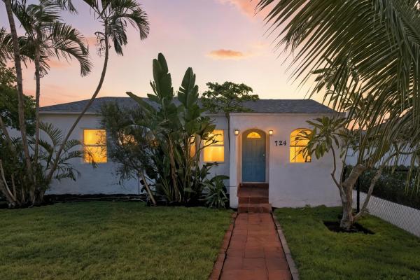 The Gardens, 724 Mcintosh St, West Palm Beach, Florida 33405, image 1