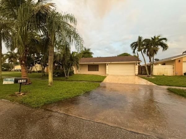 5340 Guildcrest St, Lake Worth, Florida 33463, image 1