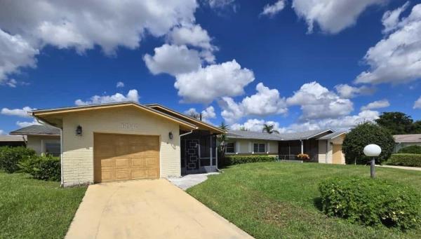 Delray Villas 4 & 5, 6045 Stanley Ln, Delray Beach, Florida 33484, image 3