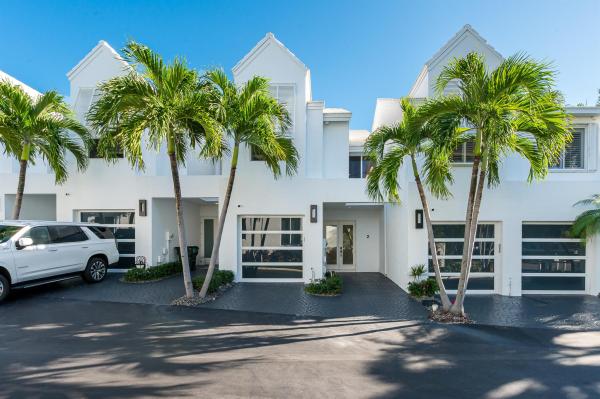 Villas Of Ocean Crest, 2115 S Ocean Blvd #2, Delray Beach, Florida 33483, image 1