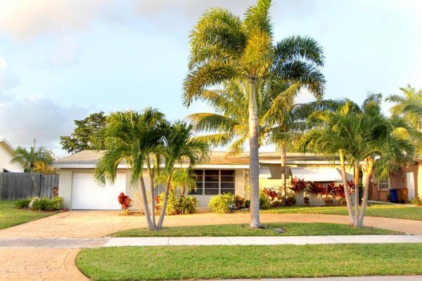 Shorewood, 333 SE 11th St, Deerfield Beach, Florida 33441, image 1