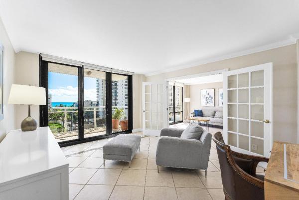 Allington Towers South, 1600 S Ocean Dr #7H, Hollywood, Florida 33019, image 2
