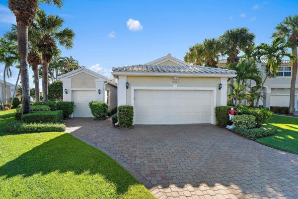 Bridgegate North At Jonathan's Landing, 17240 Shoals Dr, Jupiter, Florida 33477, image 1