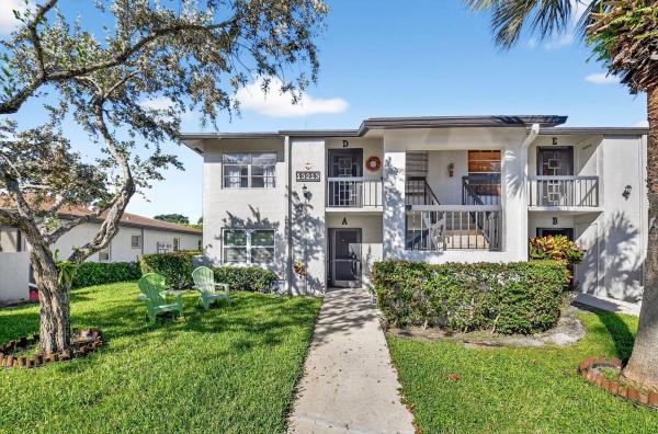 Palm Greens At Villa Del Ray, 13213 Lucinda Palm Ct #D, Delray Beach, Florida 33484, image 1