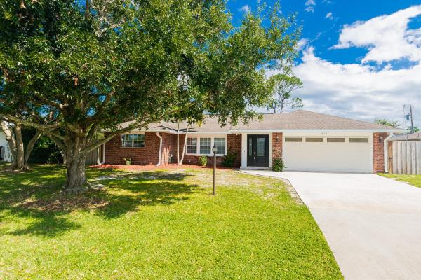 Riverview, 471 SE Lamon Ln, Port St. Lucie, Florida 34983, image 1