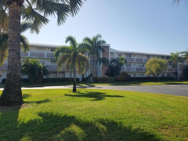 Palm Royal, 20 SE 13th St #A6, Boca Raton, Florida 33432, image 1