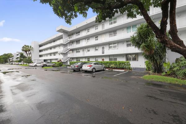 Royal Park, 111 Royal Park Dr #4a, Oakland Park, Florida 33309, image 1