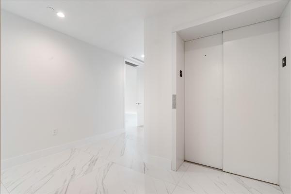 Royal Palm Residences, 495 E Royal Palm Rd #402, Boca Raton, Florida 33432, image 1