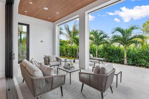Coral Ridge Galt, 2609 NE 27th Way, Fort Lauderdale, Florida 33306, image 1