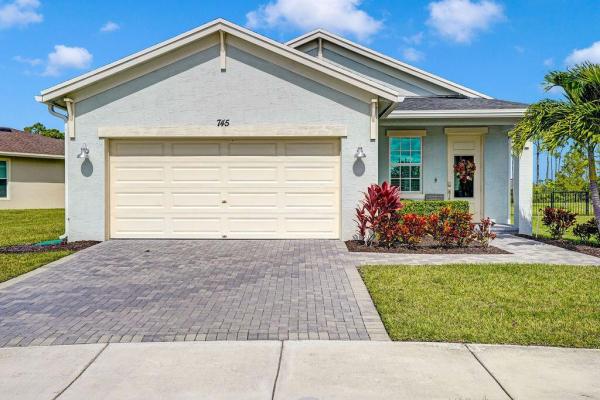 745 SE Bloomfield Rd, Port St. Lucie, Florida 34984, image 1