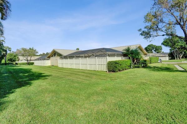 Westwood Gardens, 5760 Golden Eagle Cir, Palm Beach Gardens, Florida 33418, image 1