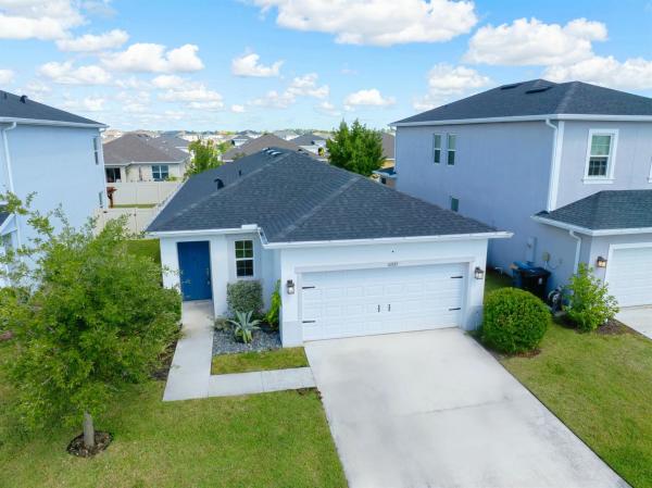 Crosstown Commons, 10885 SW Robbia Way, Port St. Lucie, Florida 34987, image 1