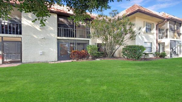 Lucerne Lakes Golf Colony, 7118 Golf Colony Ct #105, Lake Worth, Florida 33467, image 1