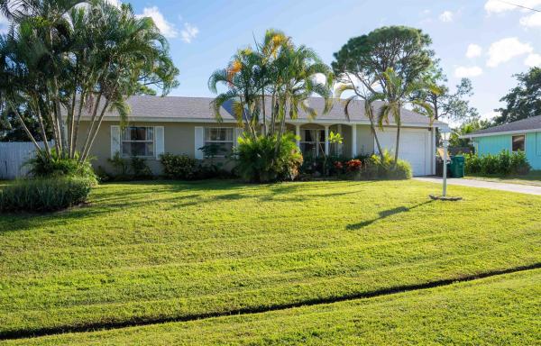 382 SE Evans Ave, Port St. Lucie, Florida 34984, image 1