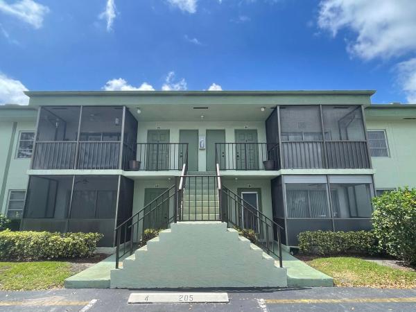 Evergreen, 7535 S Oriole Blvd #206, Delray Beach, Florida 33446, image 1