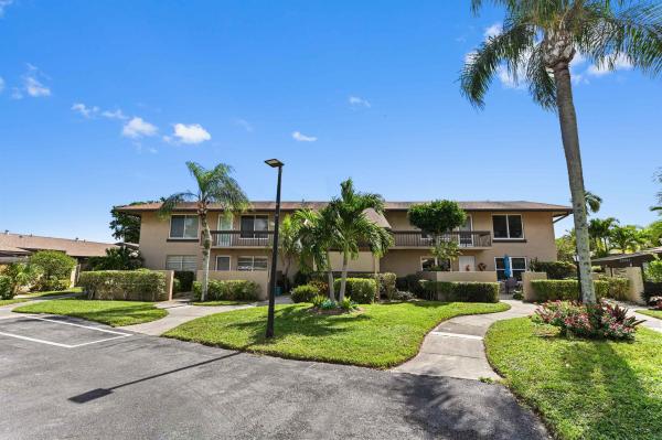 Palm Greens At Villa Del Ray, 13715 Via Aurora #D, Delray Beach, Florida 33484, image 1