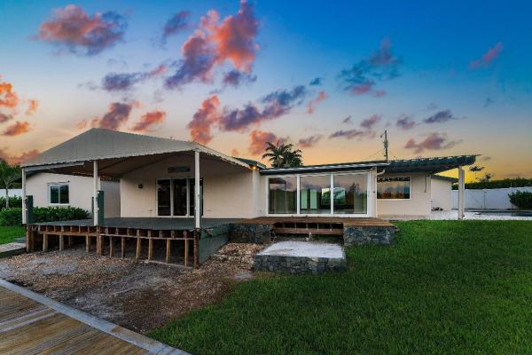 6788 Bayshore Dr, Lake Worth, Florida 33462, image 1