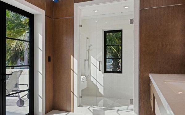 Bello Lido, 1260 N Lake Way, Palm Beach, Florida 33480, image 2