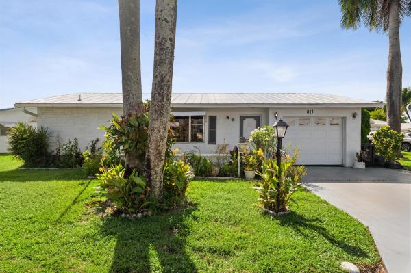 Palm Beach Leisureville, 811 SW 18th Ct, Boynton Beach, Florida 33426, image 1