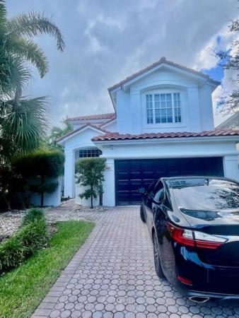 Natures Cove, 905 Natures Cove Rd, Dania Beach, Florida 33004, image 1