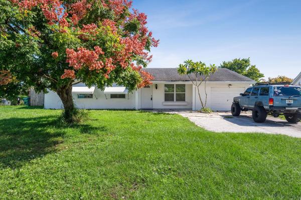 Lyngate, 2009 SE Hideaway Cir, Port St. Lucie, Florida 34952, image 1
