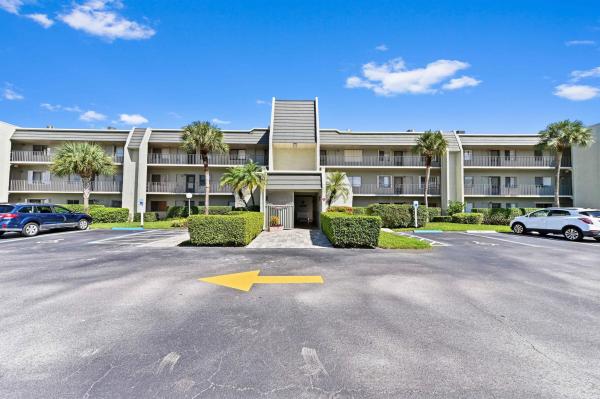 4080 Tivoli Ct #202, Lake Worth, Florida 33467, image 1