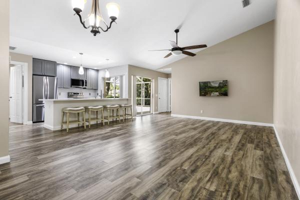 Sun Terrace At Lake Catherine, 2901 Lakemont Ct, Palm Beach Gardens, Florida 33403, image 1