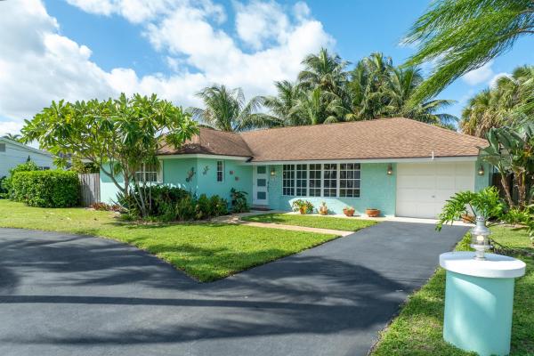 Lake Clarke West, 7731 Edgewater Dr, Lake Clarke Shores, Florida 33406, image 1