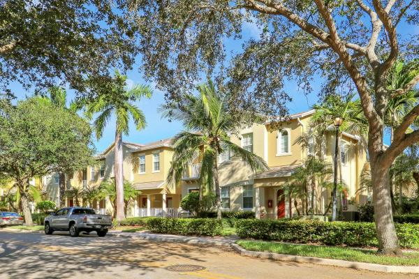 Sandpiper Cove At Botanica, 121 Seagrape Dr #102, Jupiter, Florida 33458, image 1