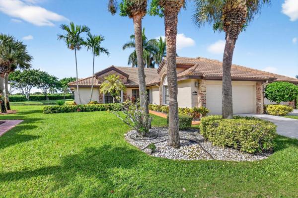 Hampton At Aberdeen, 8225 Cassia Dr, Boynton Beach, Florida 33472, image 1