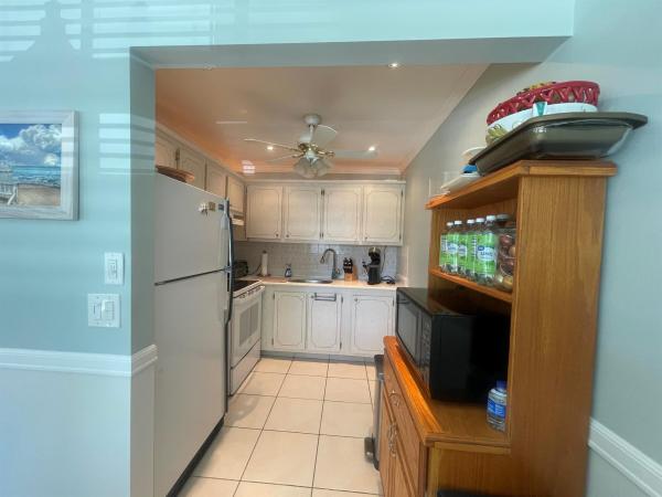 Regal Palms, 3100 Springdale Blvd #214, Palm Springs, Florida 33461, image 1